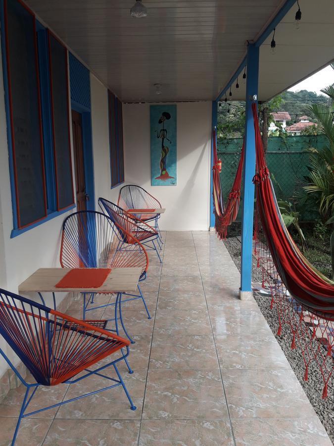 Poshtel Kanwolaba Hotel Puerto Viejo de Talamanca Buitenkant foto